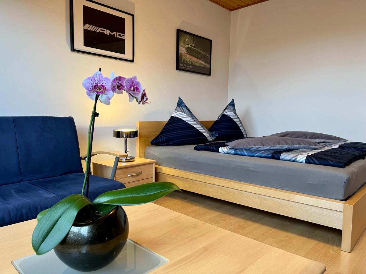 Ferienwohnung 75m² Terrasse Parkplatz WallBox Nürburgring Herresbach Exterior foto